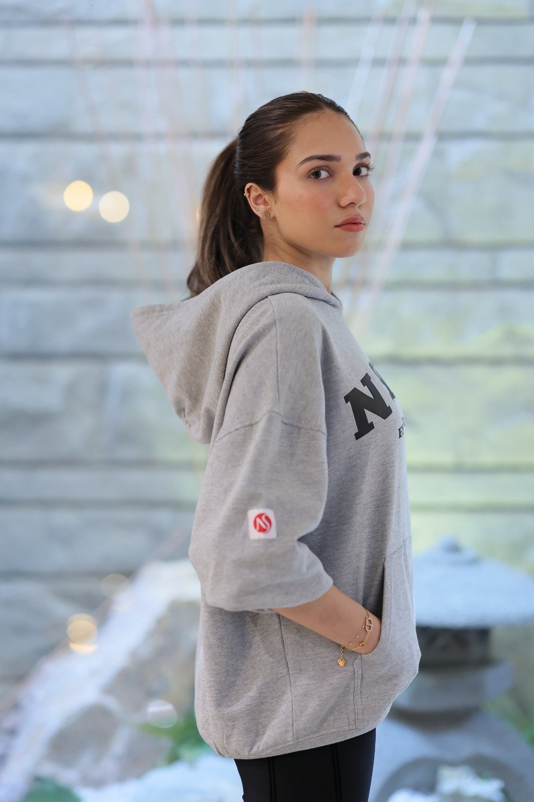 Noir Hoodie – Grey view